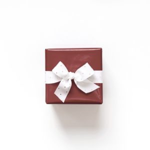 christmas present, gift ideas for men on menopausalbrunette.com